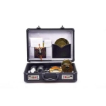 Walizka z wyposażeniem liturgicznym  (AMR916)